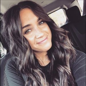 Meet your Posher, Kendra